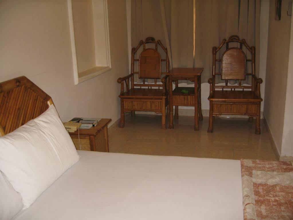 Thien Tue Hotel Ho Şi Min Exterior foto